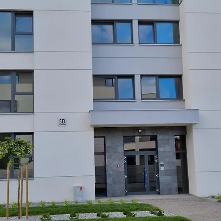 Apartament Zamkowa Park Z Widokiem Na Zamek Krzyzacki Z XIV Wieku , Ogrod, Rzeke I Kanal Wegorzewski Lägenhet