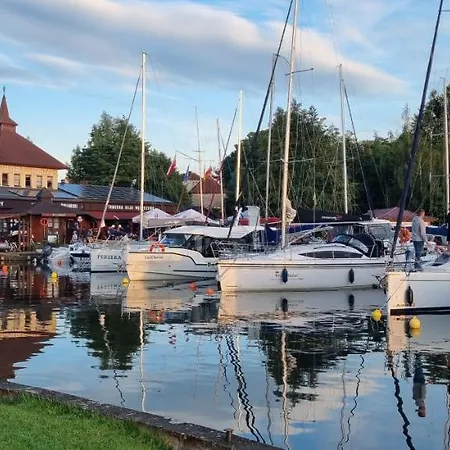 Apartament Zamkowa Park Z Widokiem Na Zamek Krzyzacki Z XIV Wieku , Ogrod, Rzeke I Kanal Wegorzewski Lägenhet *