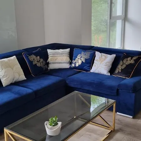 Zamkowa Park Апартаменты Венгожино