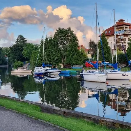 Apartament Zamkowa Park Z Widokiem Na Zamek Krzyzacki Z XIV Wieku , Ogrod, Rzeke I Kanal Wegorzewski Lägenhet Węgorzewo