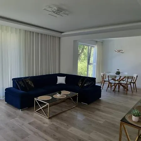 Zamkowa Park Апартаменты *