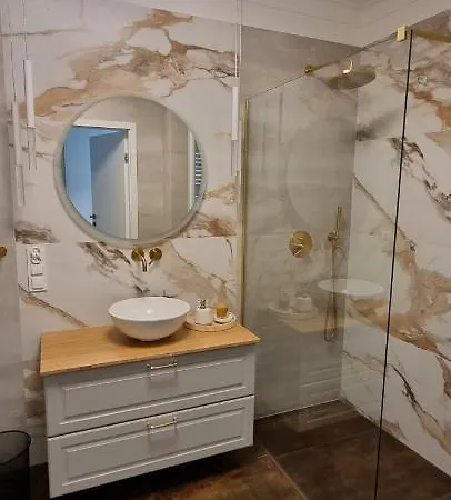 Zamkowa Park * Венгожино