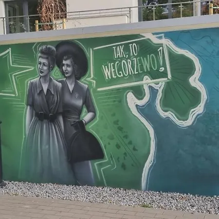 Zamkowa Park Garaz Podziemny Oraz Widok Na Zamek Krzyzacki Z Xiv Wieku , Ogrod, Rzeke I Kanal Wegorzewski شقة *