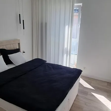 Zamkowa Park * Венгожино